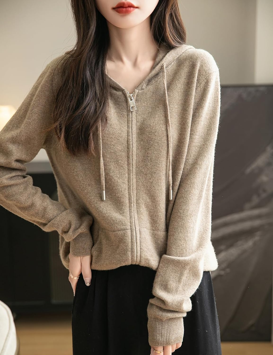 Women's warm merino wool zip up hooded cardigan with pockets
