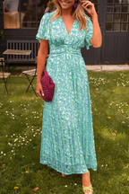 Floral print long summer dress featuring a defined waist design, perfect for warm weather outings and casual events. 8