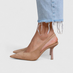 Orthopedic women's heels featuring ergonomic support and a streamlined shape for comfort and style. 0